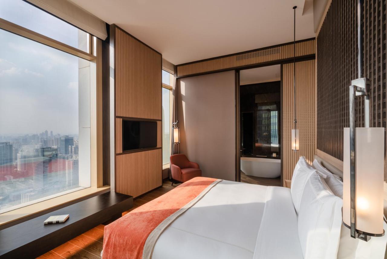 Jumeirah Guangzhou-Complimentary Shuttle Bus To Canton Fair Complex Exterior foto